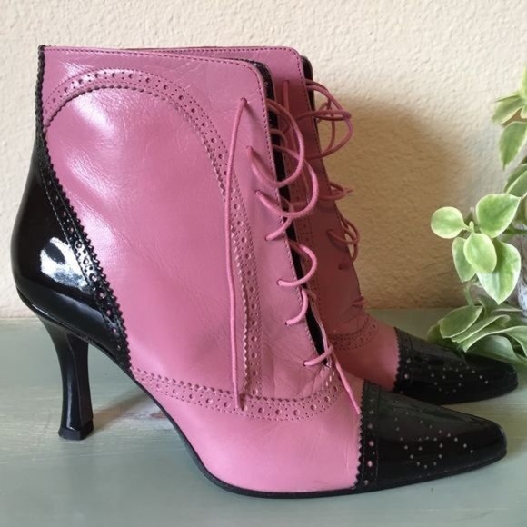 Via Spiga Repeal wingtip lace-up ankle boots size 6 - Picture 2 of 7